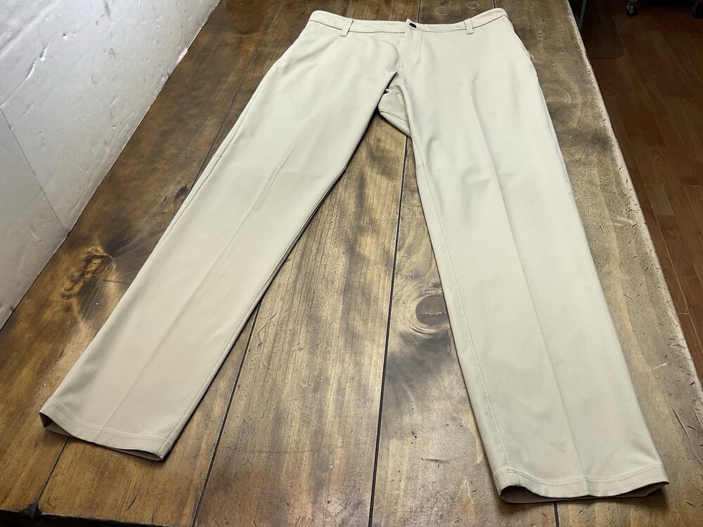 Lululemon Commission Pants Mens 34x32 Beige Performance Stretch Casual LM5AEXS